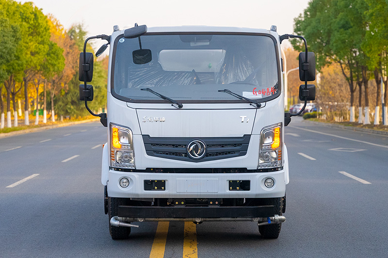 华神T1洒水车 9.3方