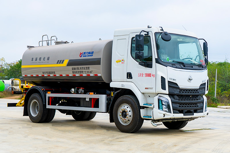 东风柳汽洒水车 14方