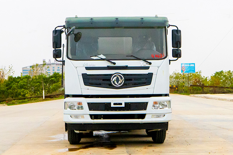 华神T5前四后八洒水车  25方