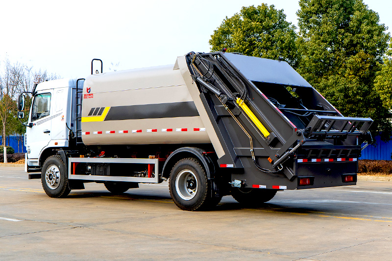 东风KL5,23款压缩垃圾车 4500轴距  14方